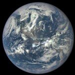 NASA показало сверхчеткое изображение Земли